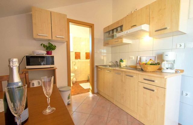 Apartment Mladenka 3 with Sea view