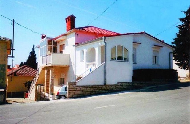 Apartments Kati - 150m from center