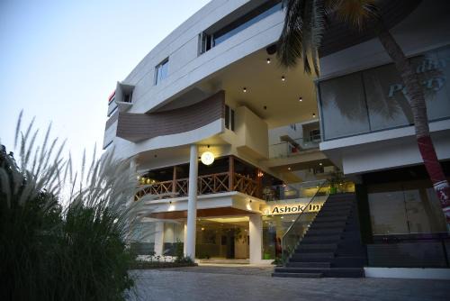 Ashok Inn 