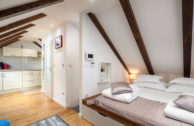 d - beautiful studio in the heart of Split in Split