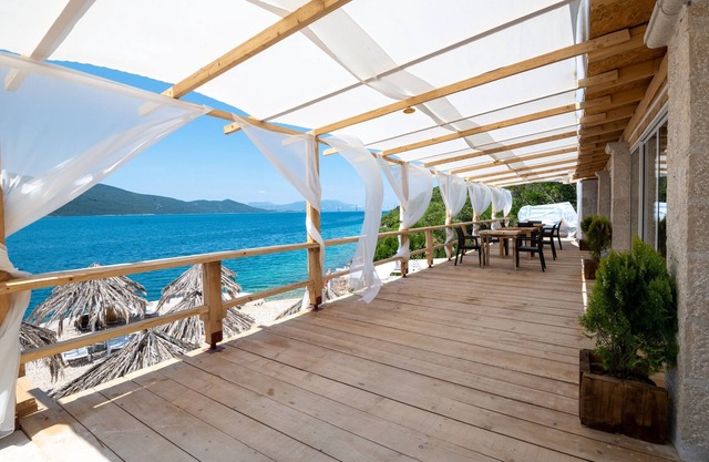 Feral Beach - One Bedroom Apartment with Sea View 9 in Neum