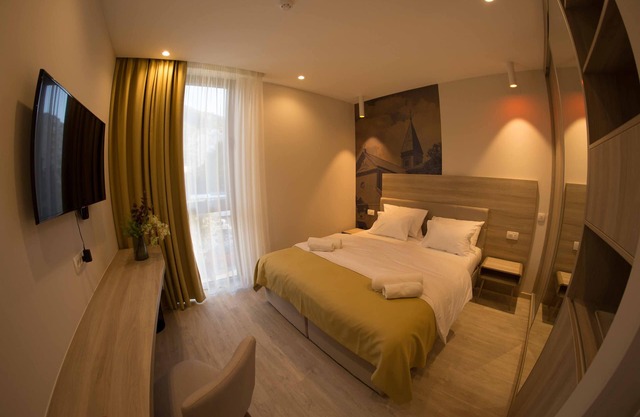 Hotel Verso - Double Room with Bathroom 109 in Mostar