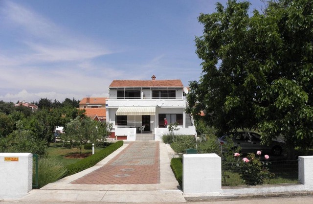 Studio apartment Kuce SA1 Susica, Island Ugljan
