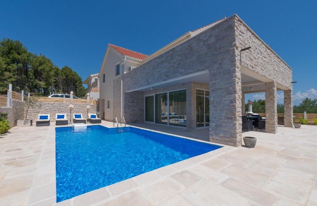 Villa Pitve in Pitve