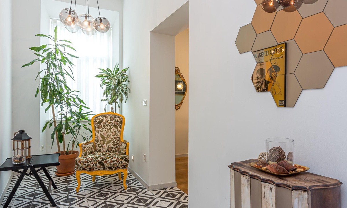 Ljubljana Old Town Apartment | Tromostovje I In Heart of Ljubljana