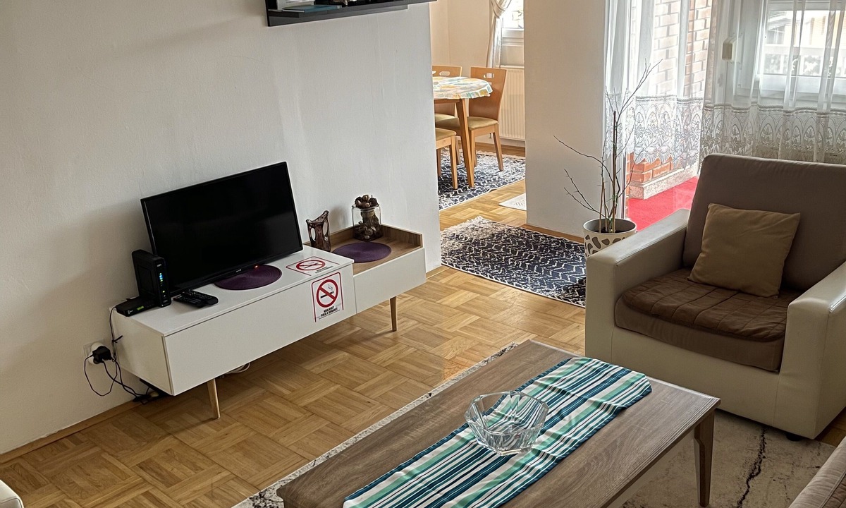 Pristina Apartment | SunnyHill Apartments