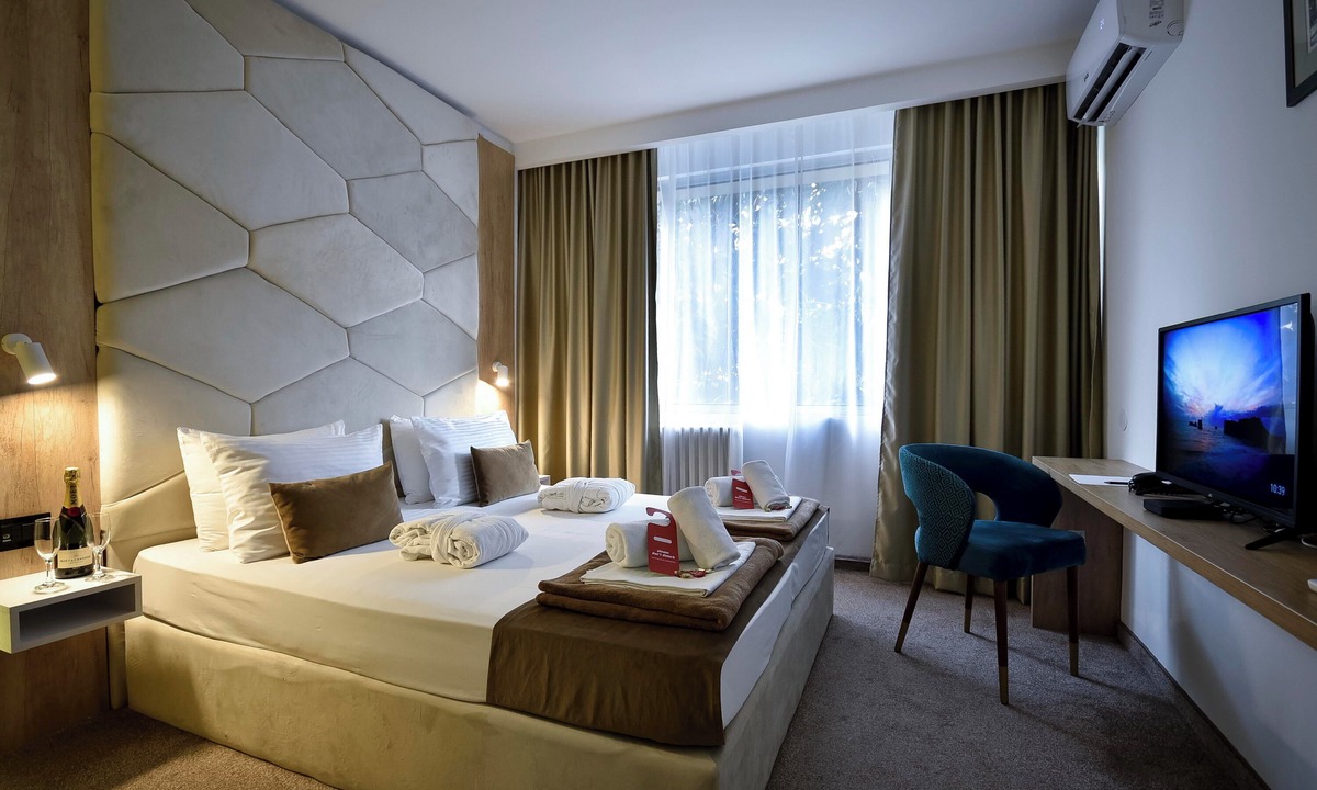 Banovo brdo Hotel | Hotel Sumadija
