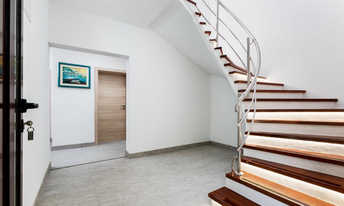 Poljica House | Seaside Villa Lara with heated swimming pool