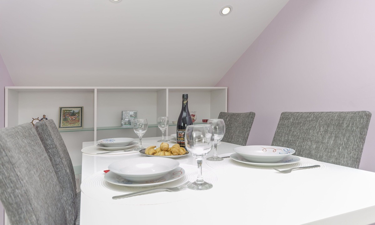 Meterize Apartment | Apartment Golden Sunset