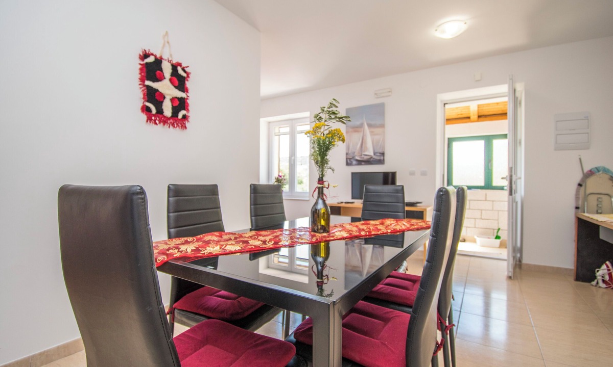 Bilice Apartment | Apartment Stay Near Krka