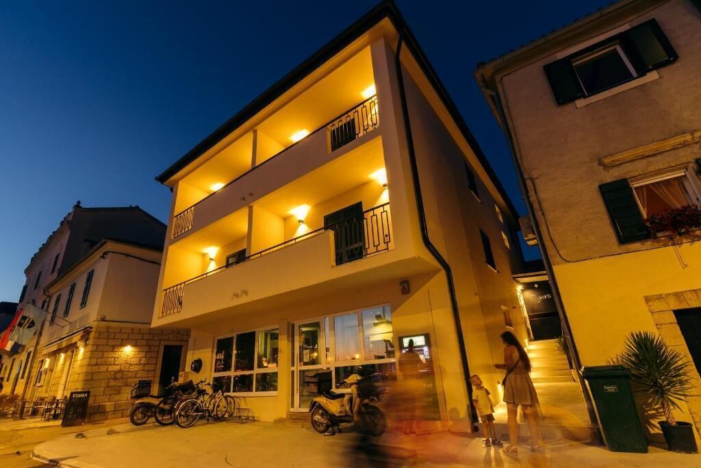 Sveti Filip i Jakov Hotel | Boutique Rooms Rogovo
