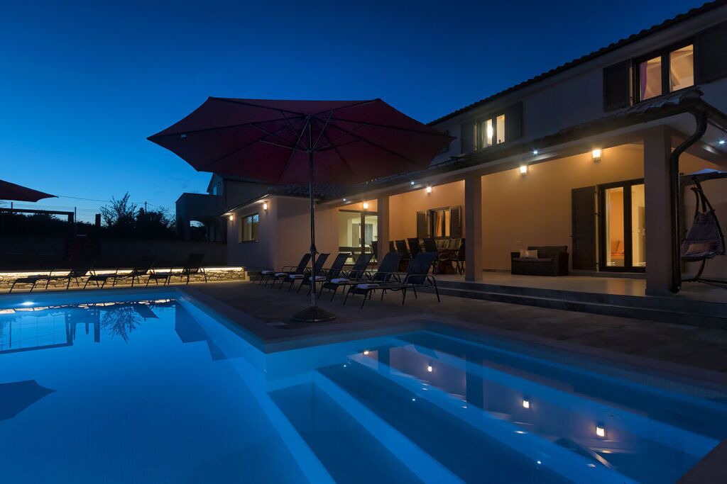 Rojnici Villa | Amber Comfortable holiday residence