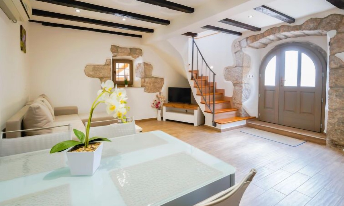 Tulisevica Apartment | Apartment Ema by Interhome