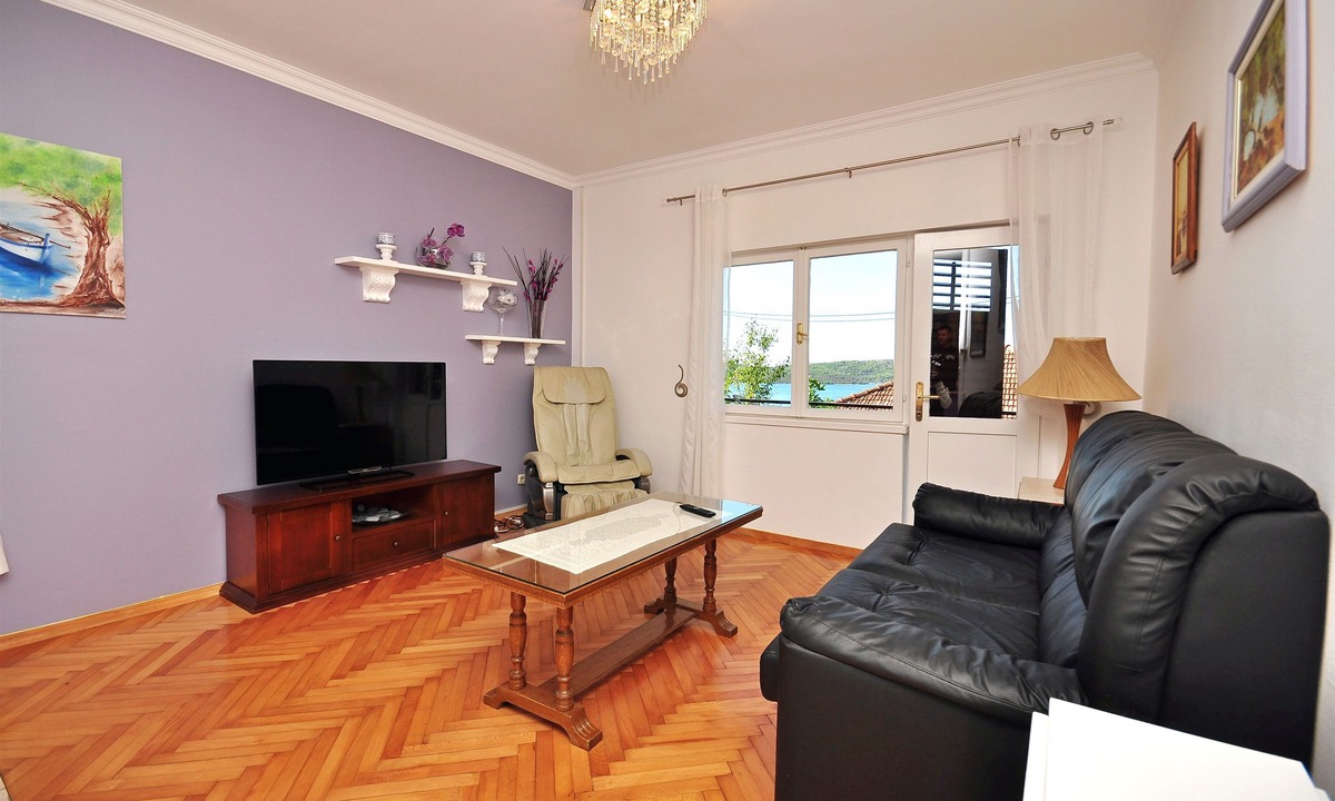 Trogir Apartment | Apartments Ruzarija (42841-A1) - Trogir
