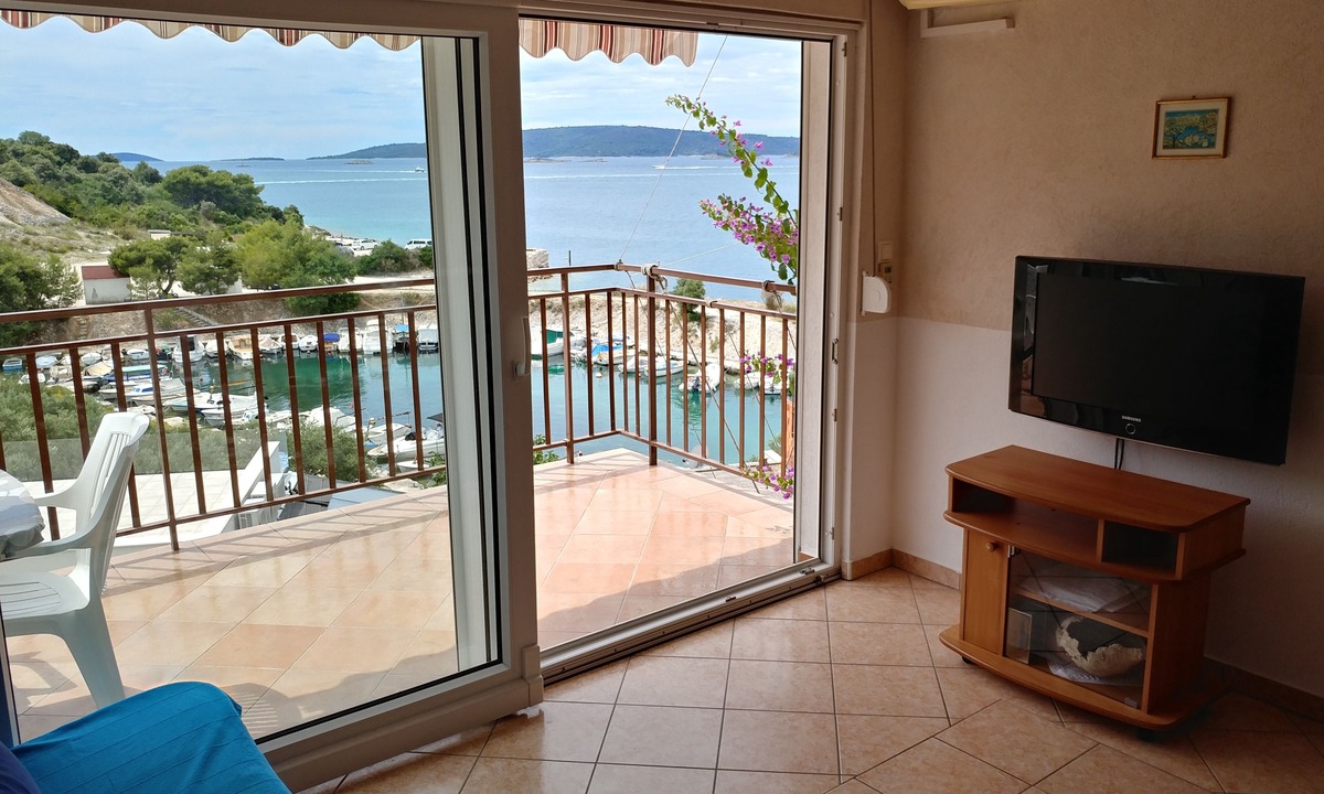 Okrug Donji Apartment | Astramaris Apartments