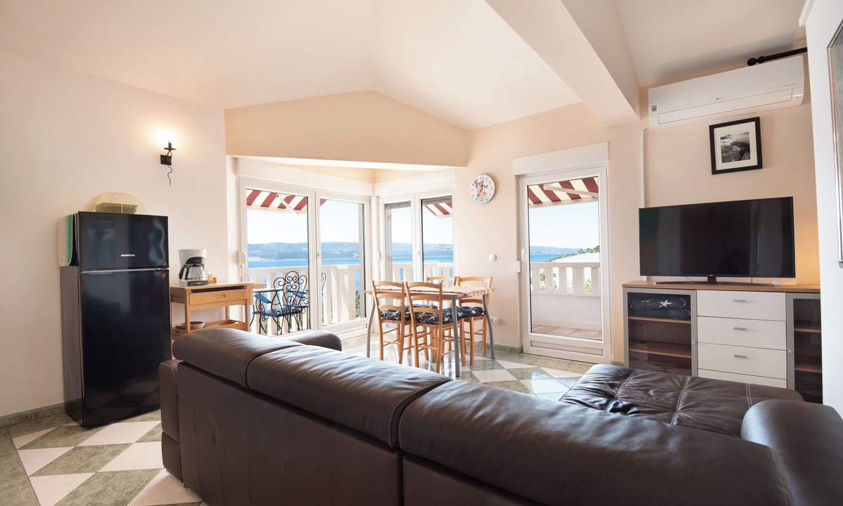 Lokva Rogoznica Apartment | Apartments Gordana