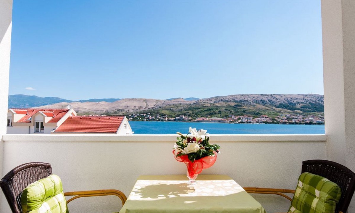 Pag Apartment | Apartments Ena