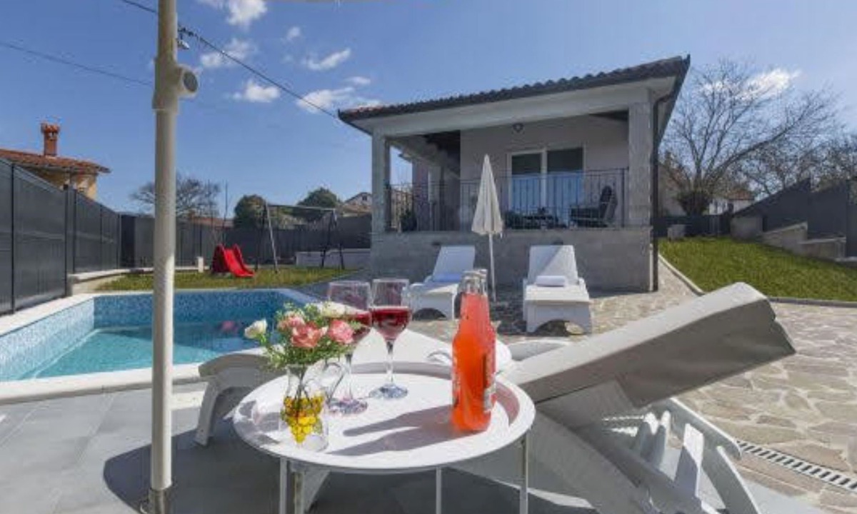 Boljevici House | Vacation home Šimuni by Interhome