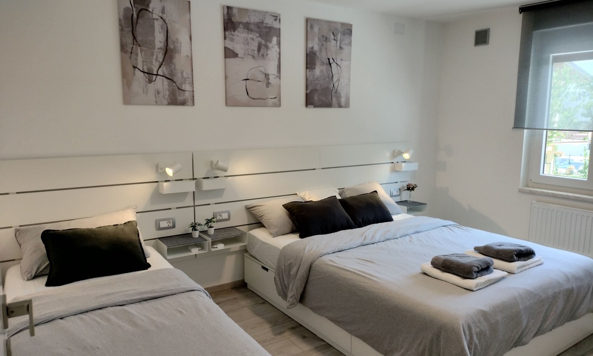 Ajdovscina Apartment | Ka6 Infinity Apartment-Vipava Valley - Cozy 1-bedroom in charming Ajdovščina, AC