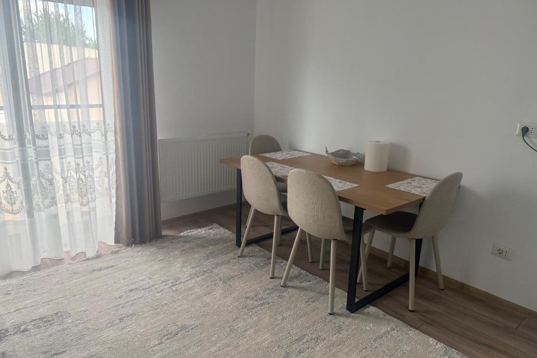 Tirgu Neamt Apartment | Eli house