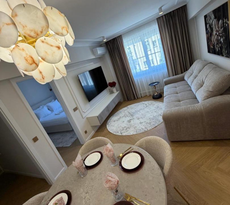Old Town Apartment | VLH Apartments