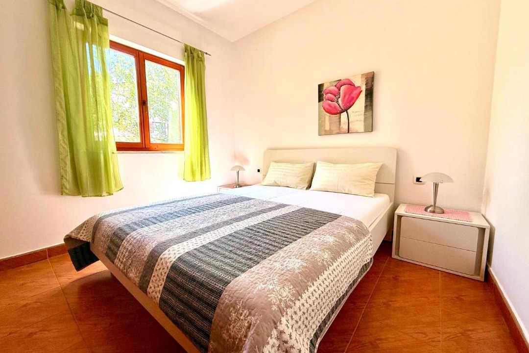 Banjole Apartment | Tea Holiday Apartment
