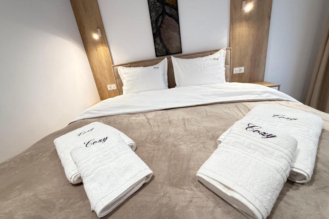 Brasov Apartment | Cozy Luxury Brand New ApartHotel with Studios in Brasov