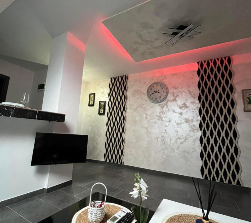 Surcin Apartment | Crassula Lux 4