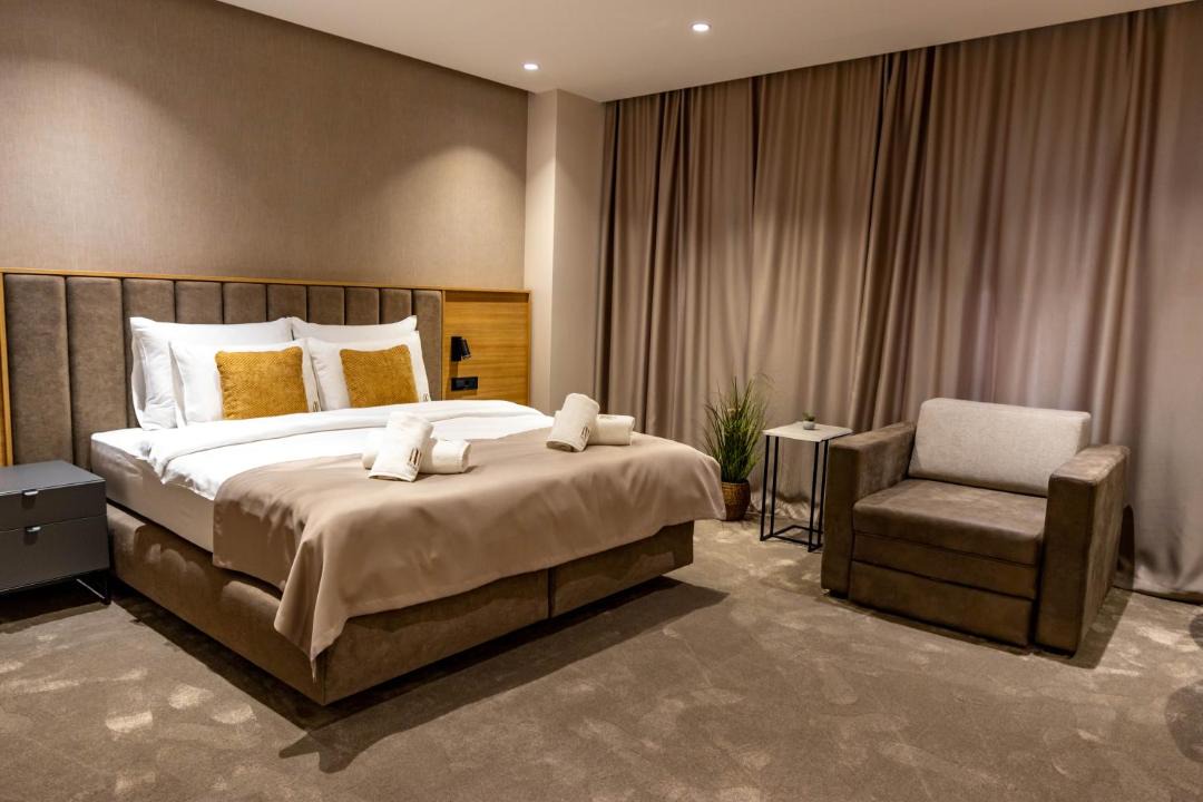 Medijana Hotel | Hotel Helm