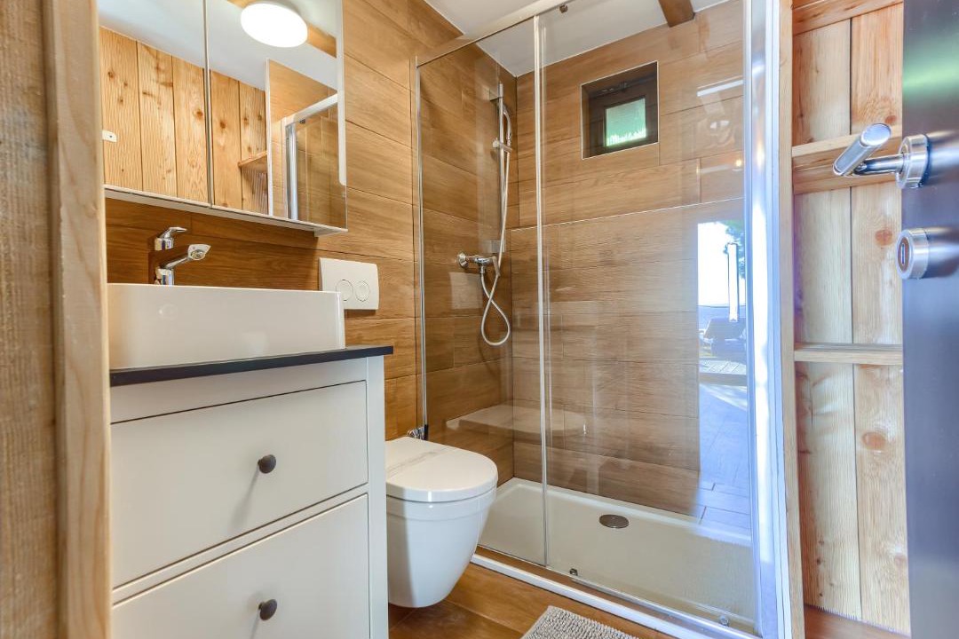 Jezera House | Golden Haven Luxe Bungalow Resort