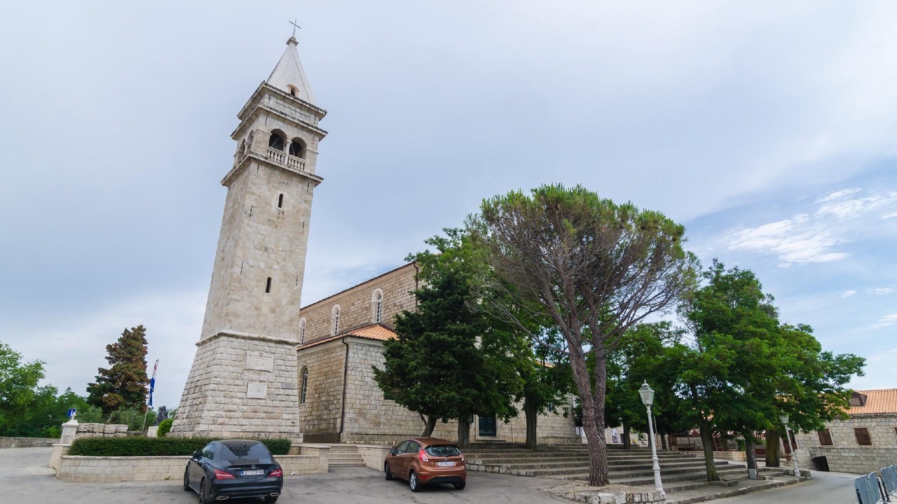 Photo of Buildings in Cilipi