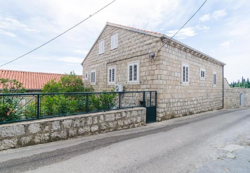 Photo of Buildings in Cilipi