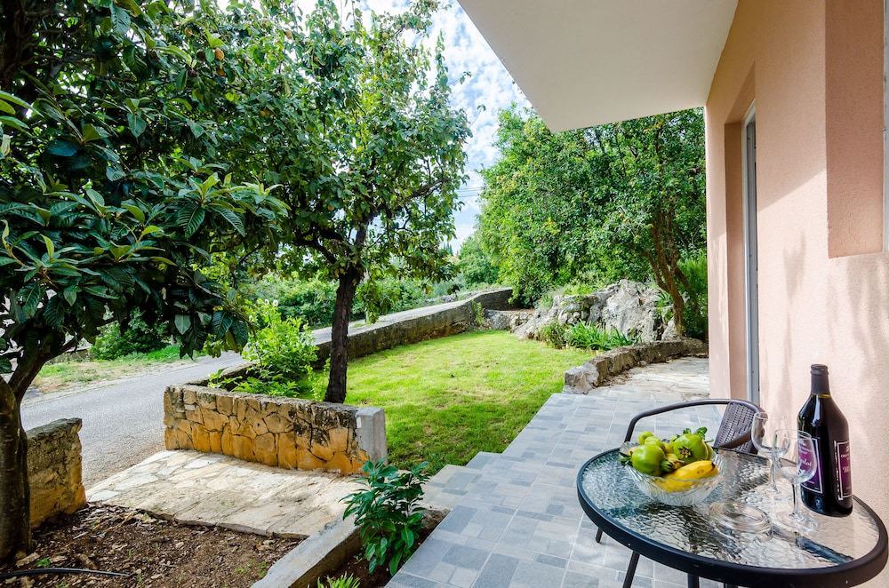 Photo of Patio Balcony in Cilipi