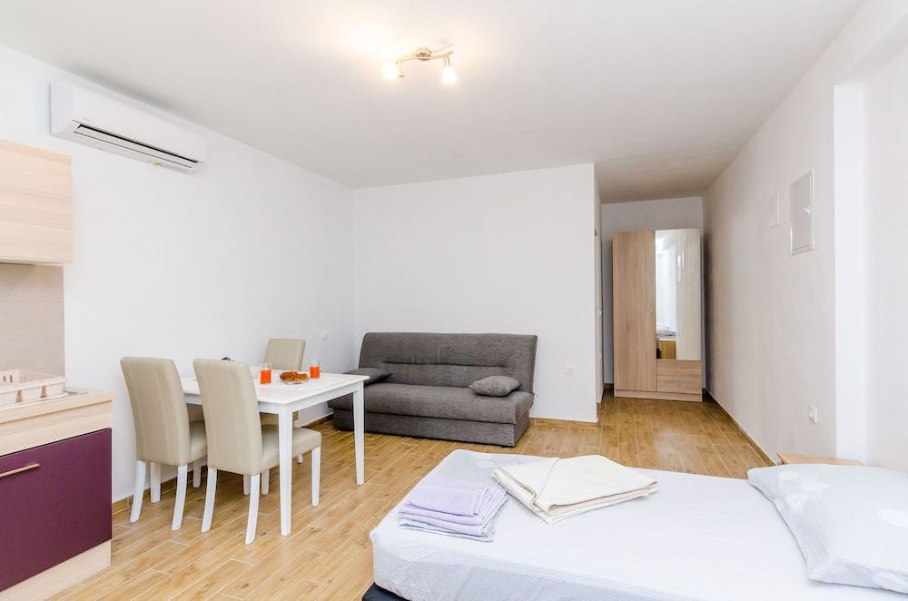 Photo of Livingroom in Cilipi
