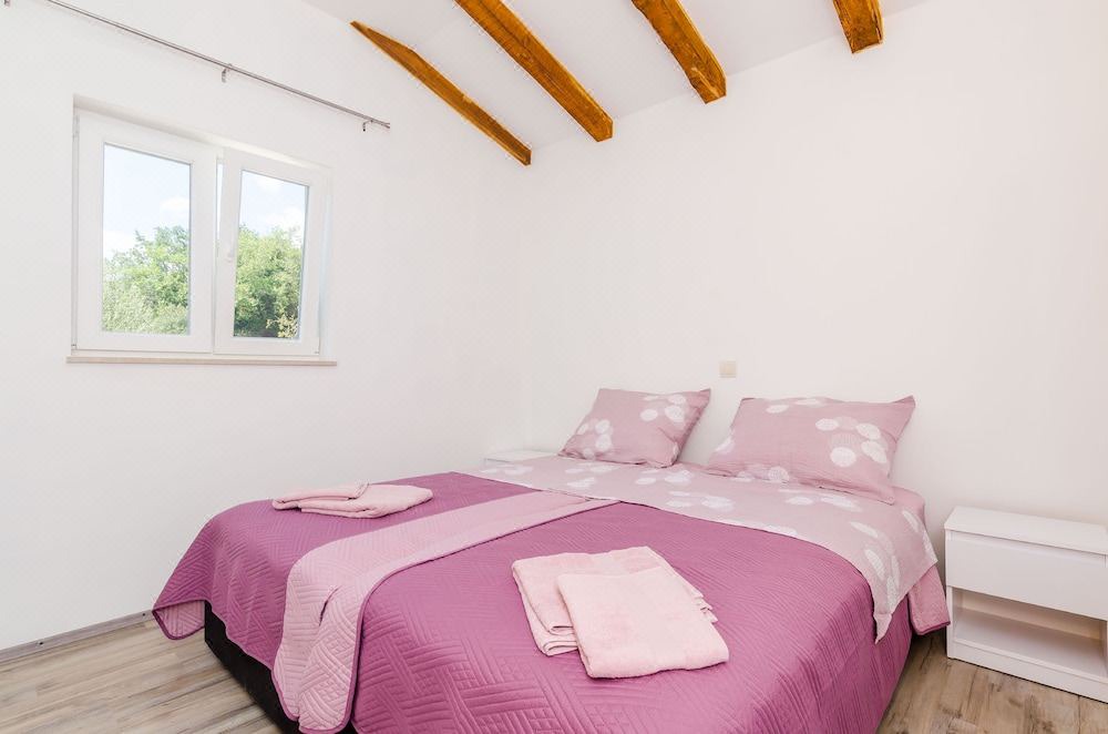 Photo of Bedroom in Cilipi
