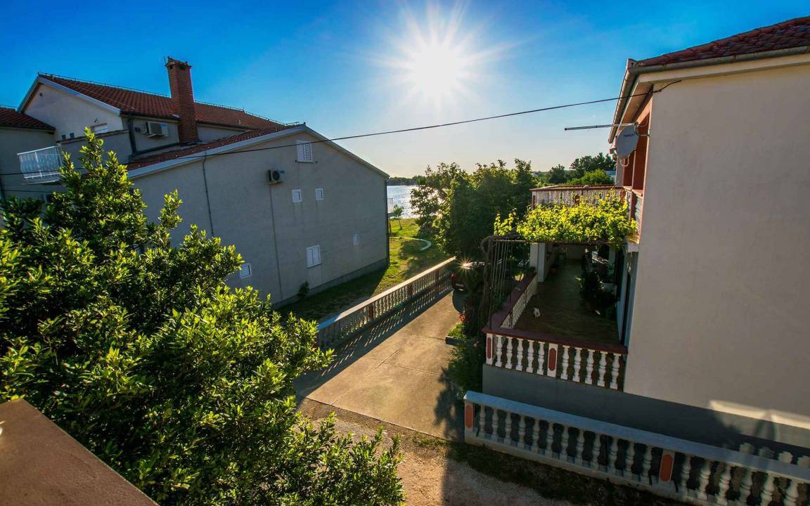 Photo of Buildings in Seline