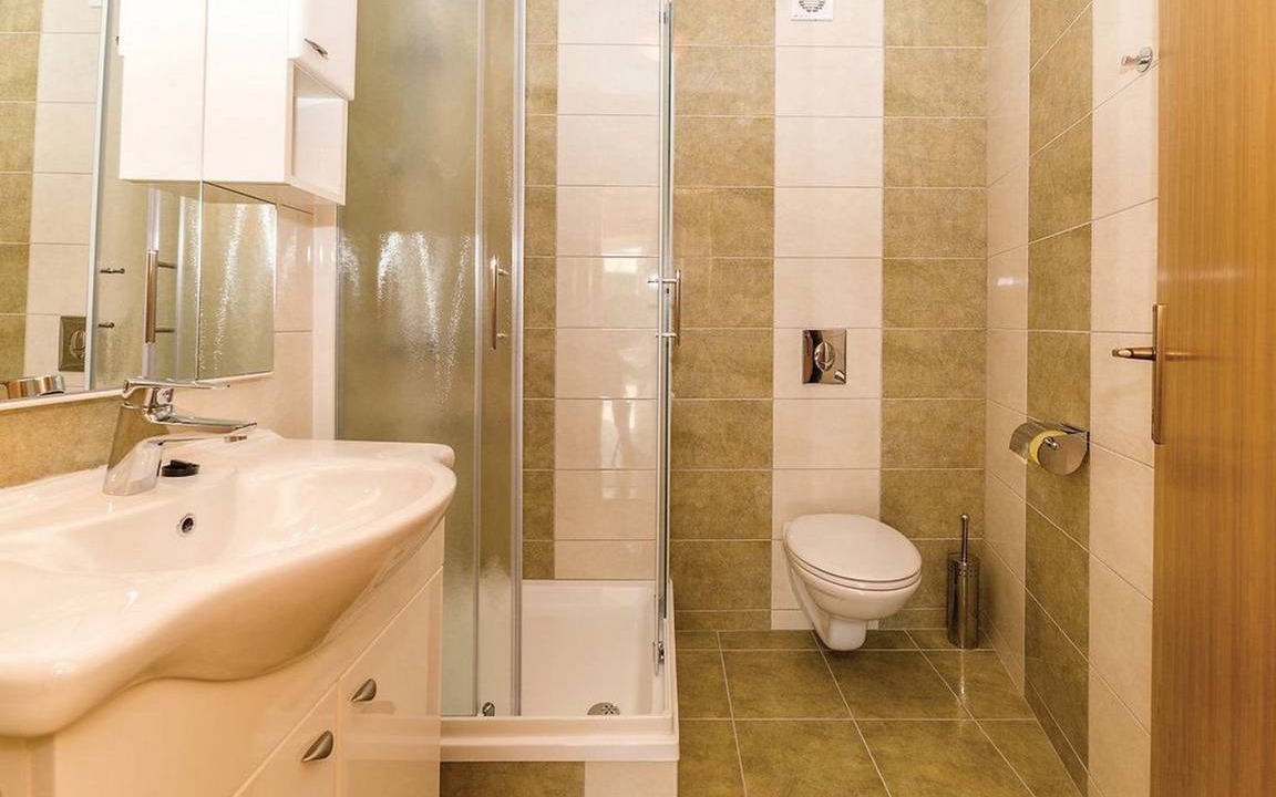 Photo of Bathroom in Banj