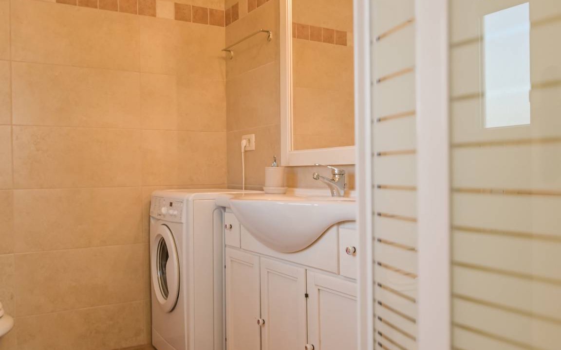 Photo of Bathroom in Kras
