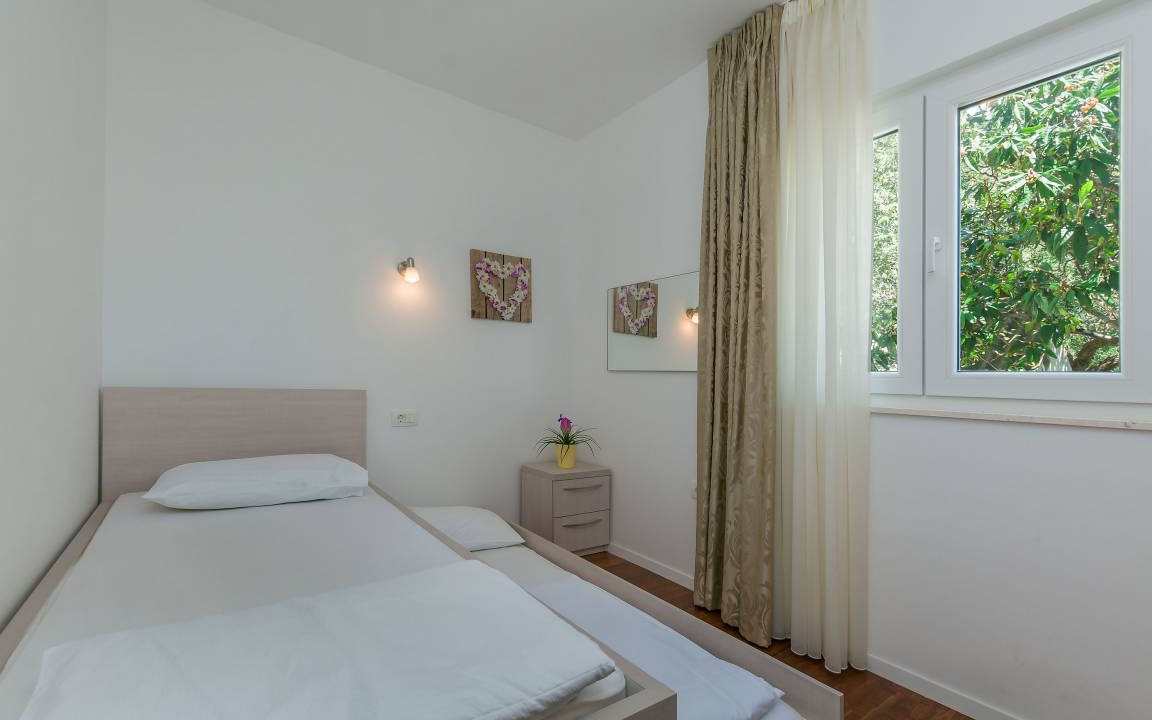 Photo of Bedroom in Duce