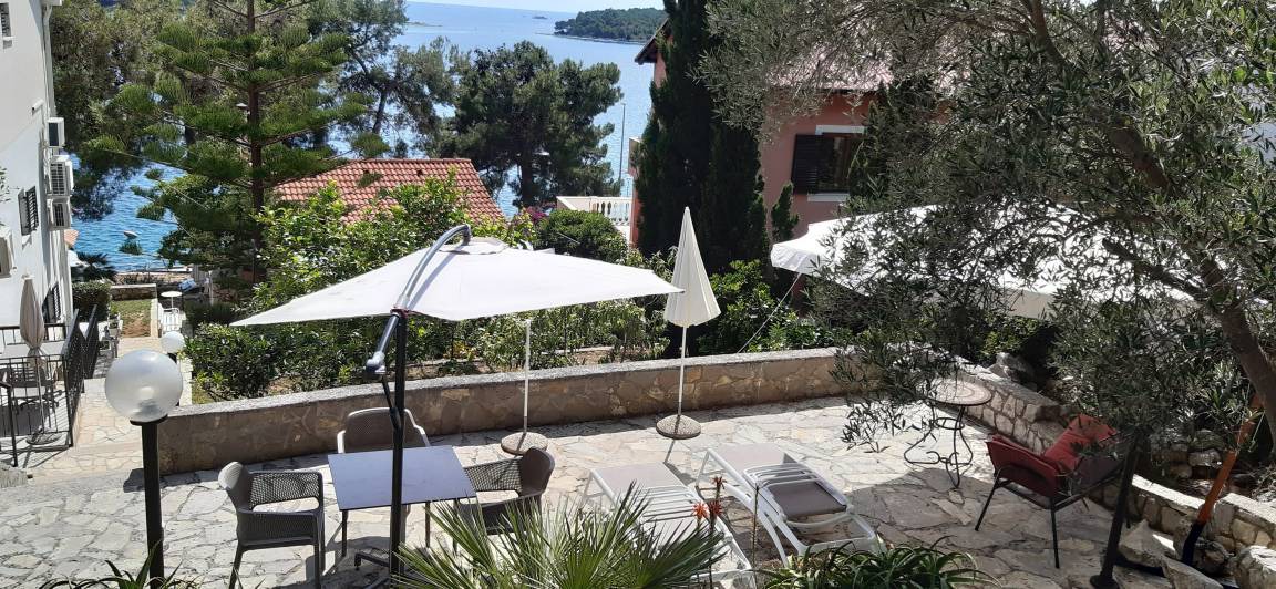 Photo of Patio Balcony in Cove Murtar