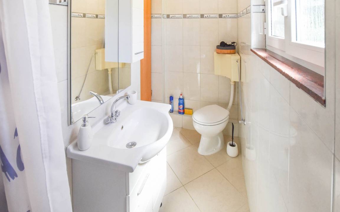 Photo of Bathroom in Pakostane