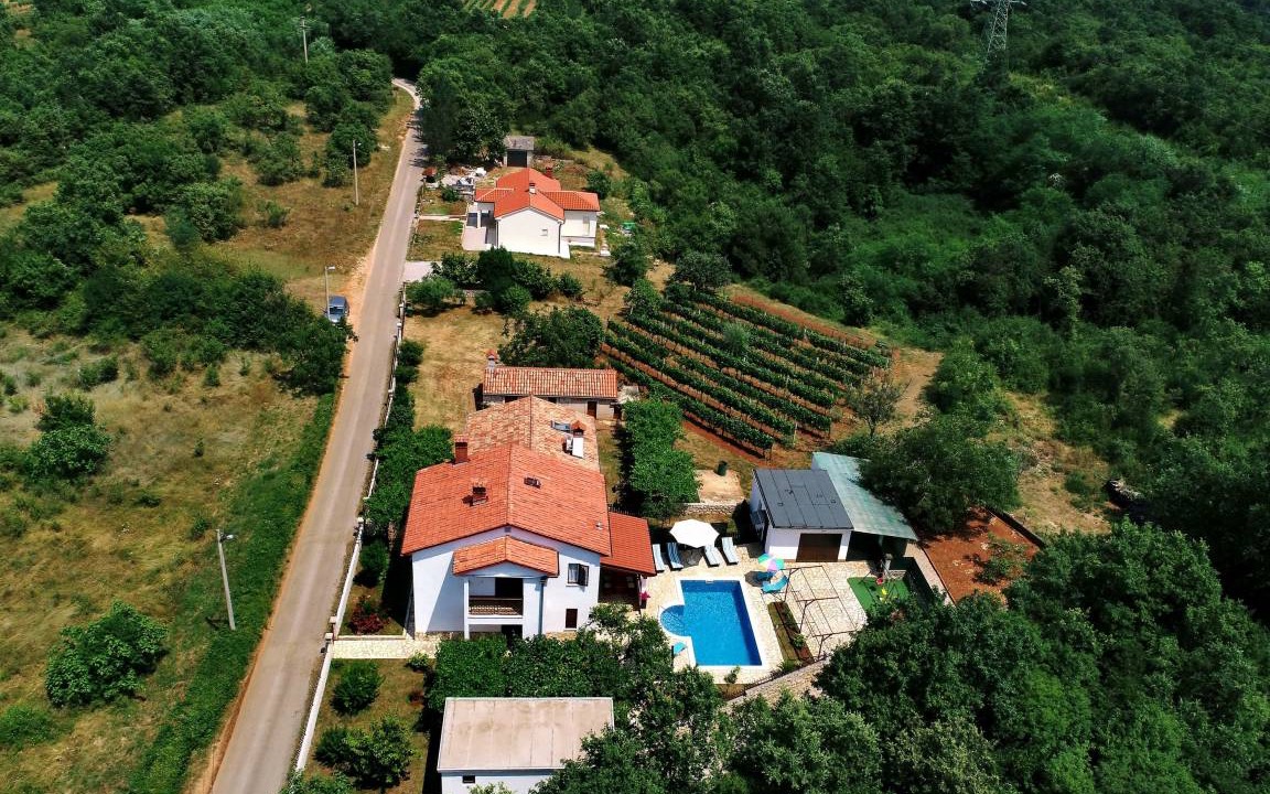 Photo of Others in Snasici