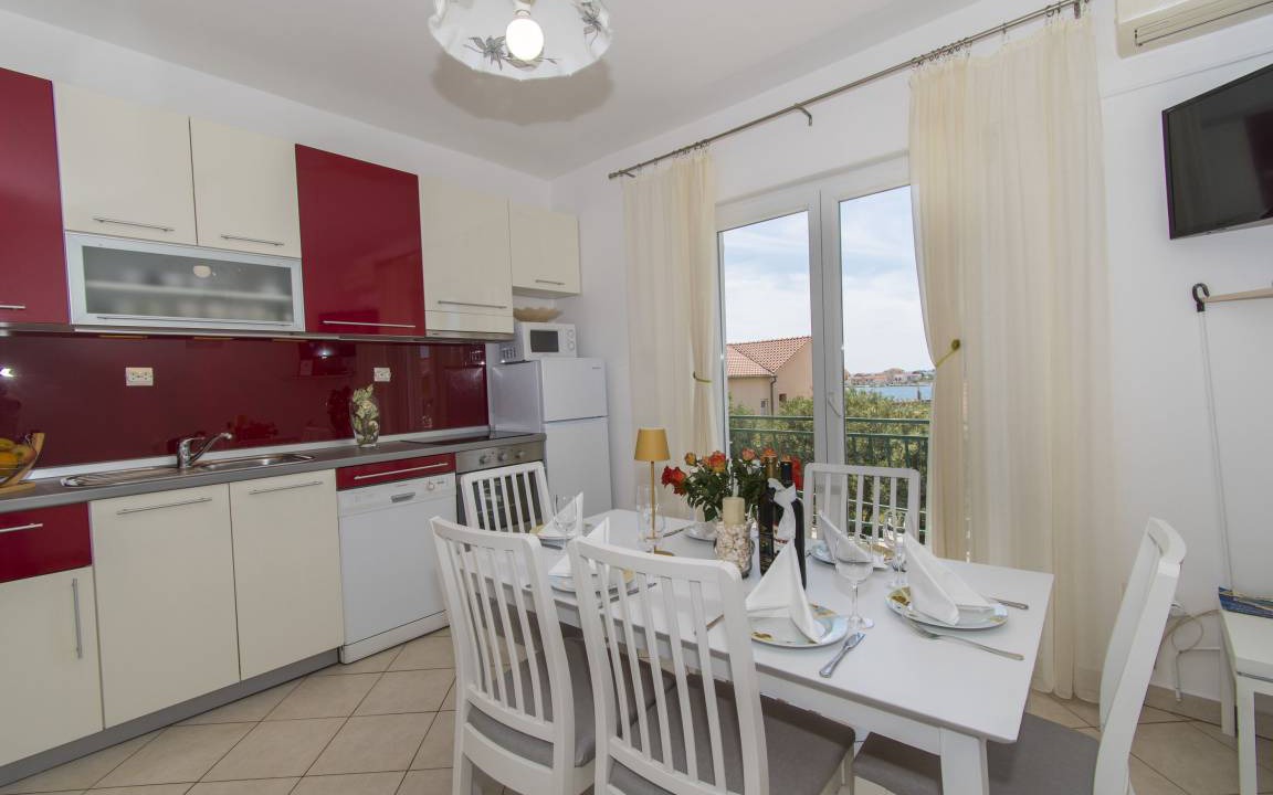 Photo of Kitchen in Brodarica