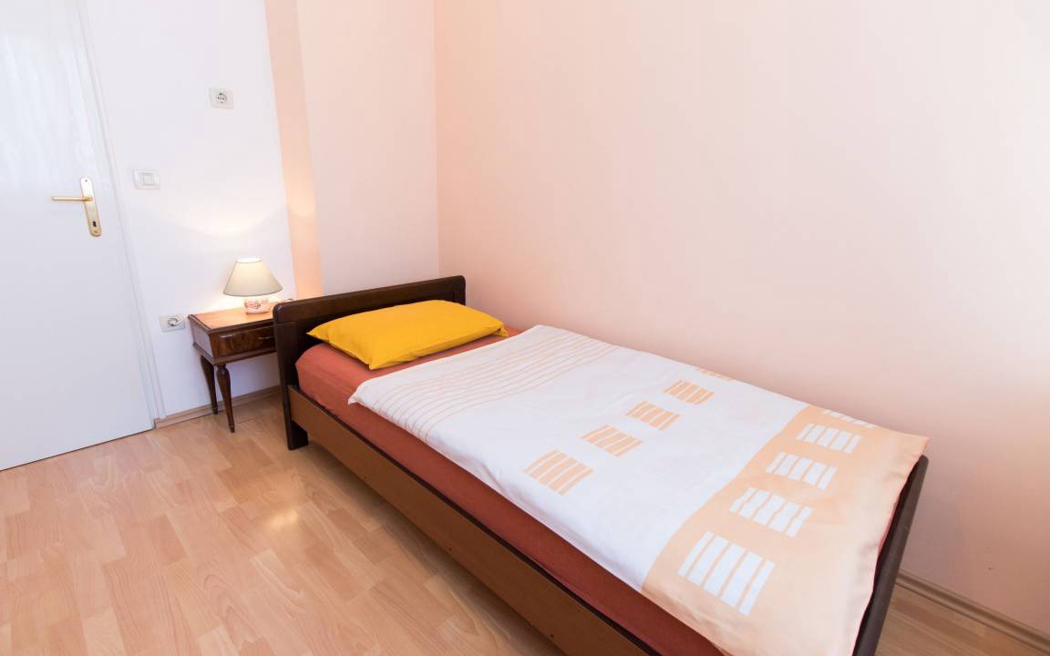 Photo of Bedroom in Pobri