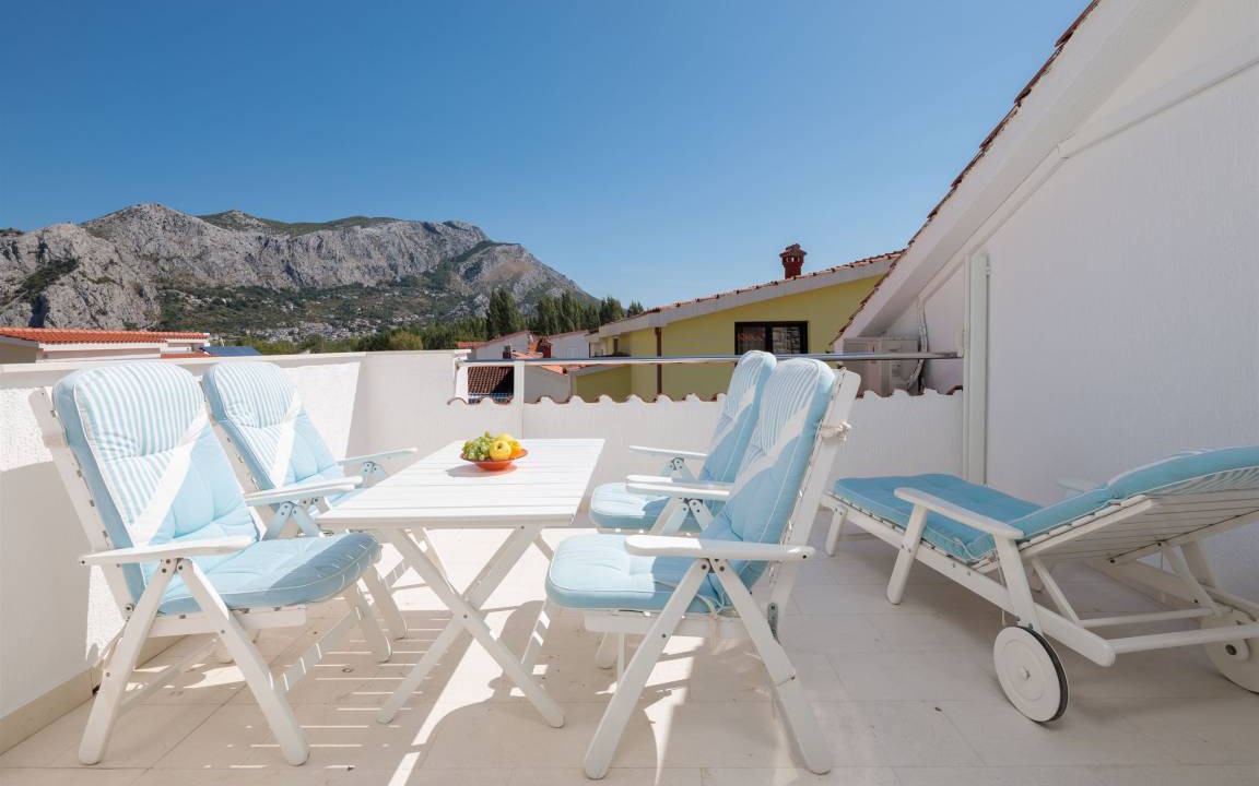 Photo of Others in Omis