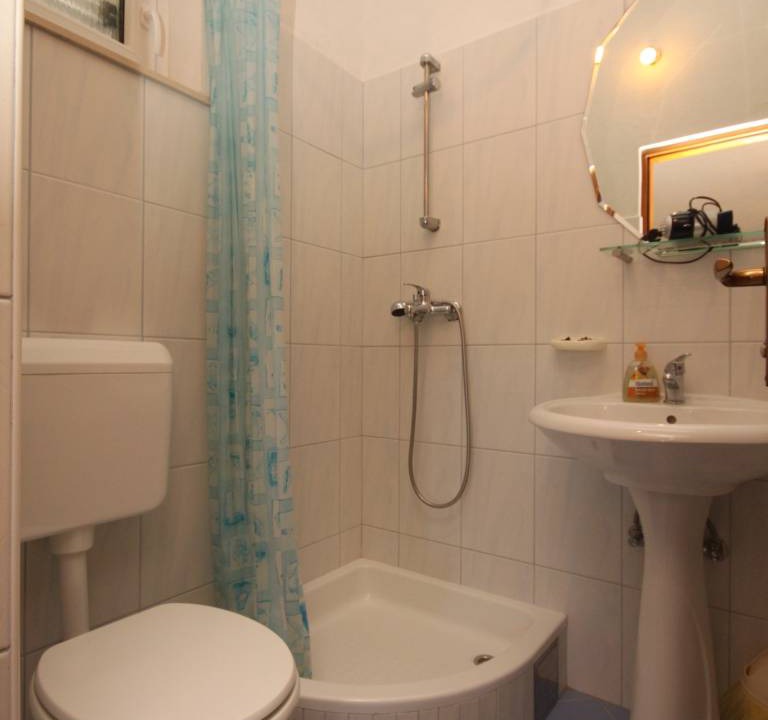 Photo of Bathroom in Banj