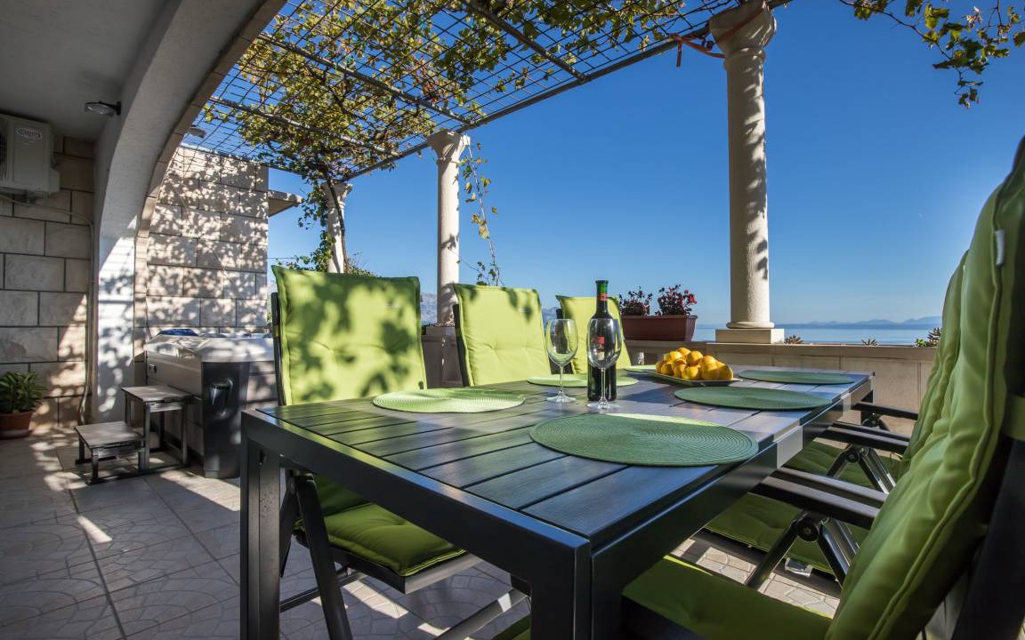 Photo of Patio Balcony in Selca