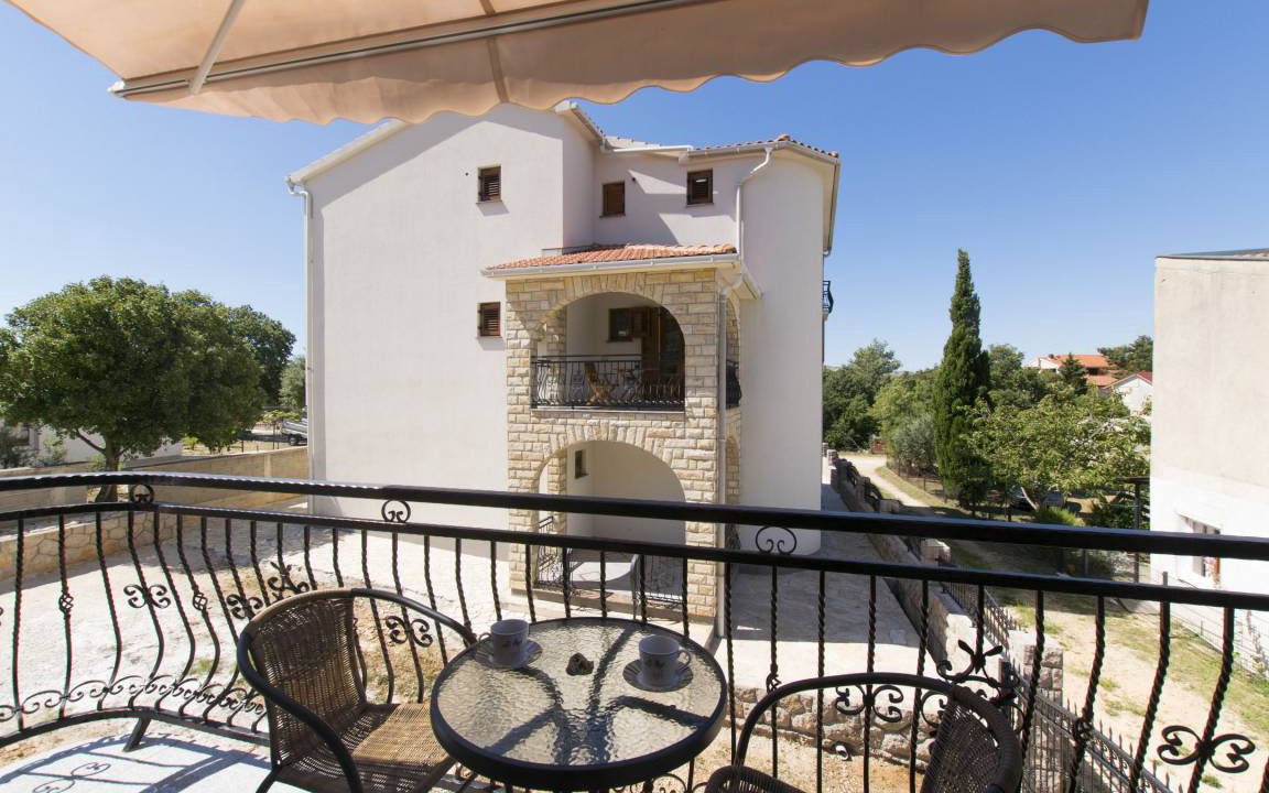 Photo of Patio Balcony in Seline