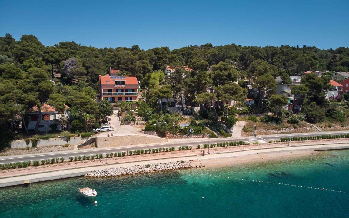 Photo of Outdoor in Cove Murtar