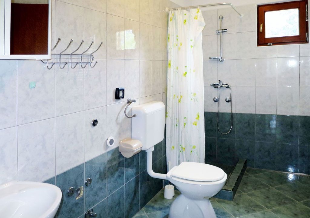 Photo of Bathroom in Laginji